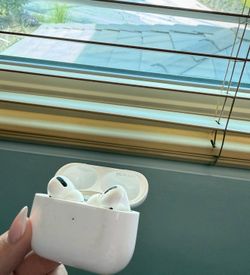 AirPods Pro