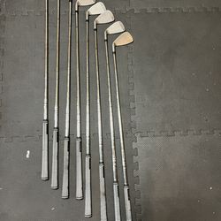 Tommy Armour 845 Irons