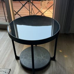 IKEA Coffee table / Side Table - FRÖTORP