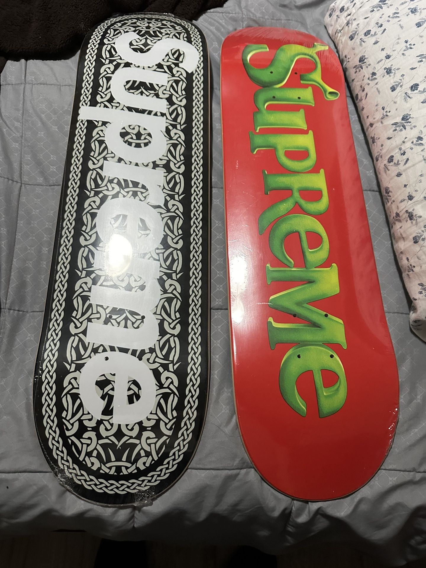 Supreme Skateboard