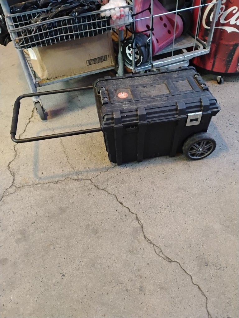 Husky 24-Inch Rolling Tool Box Utility Cart.