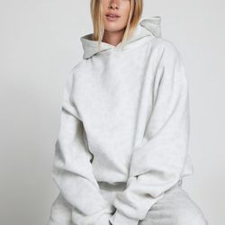 Comfrt White Leopard Hoodie And Sweat Set