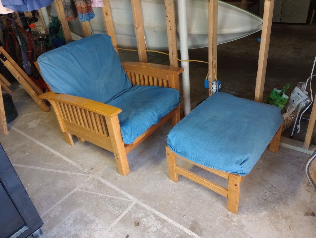 Futon Chair Bed Ottoman. Washable Cover. Great Shape.