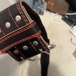 dark iron weightlifting belt