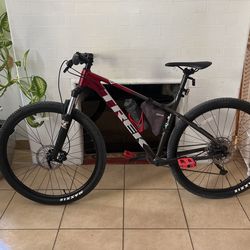 Marlin 6 Bike (L )2022 M Good Condition