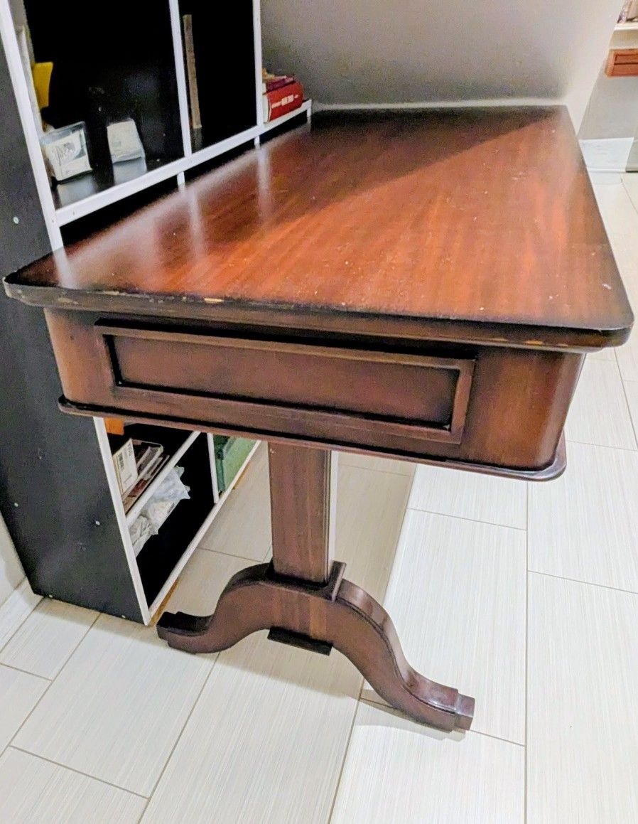 Fine Wood Desk - Vintage