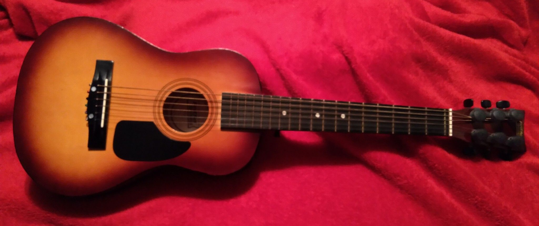 Vintage First Act Discovery 30" Acoustic Guitar