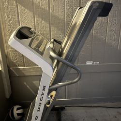 Treadmill 