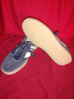 Like New Men's Adidas Low-Top Sneakers Navy Suede Shoes - Size 9M