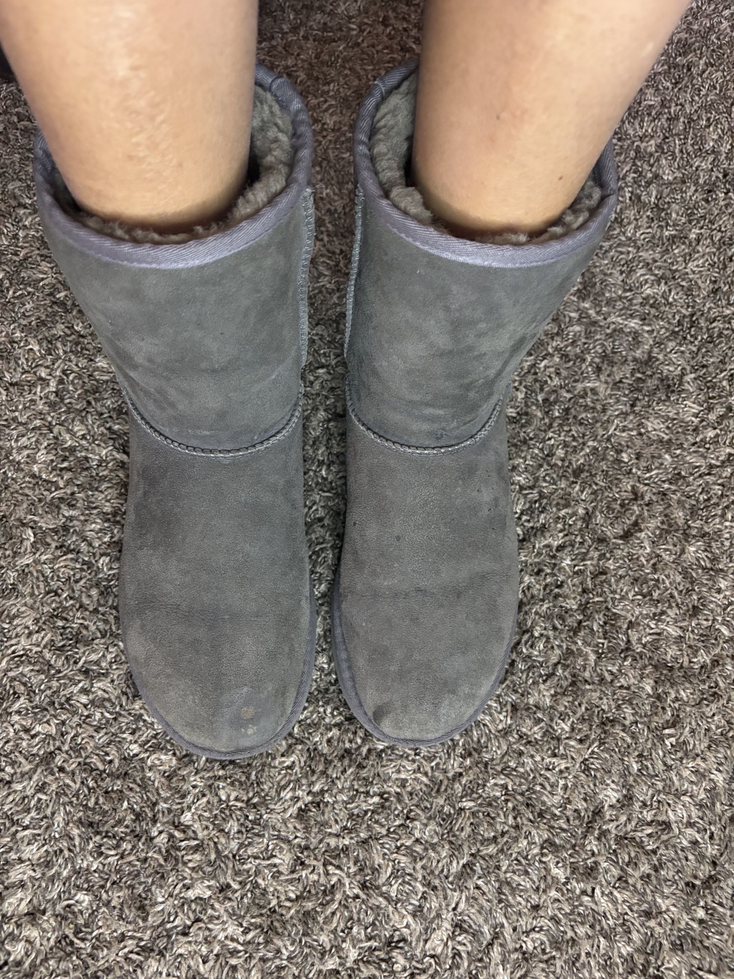 UGG Australia Classic Boot Gray Preowned Short