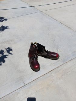 Women boots 👢 size 12
