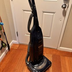 Kenmore Progressive Vacuum