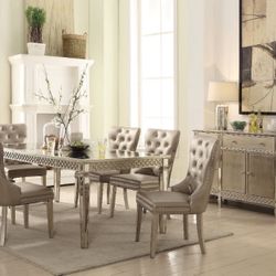 Mirrored Dining Room Table With 8 Chairs (NEW)