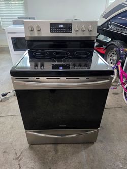 Frigidaire Stainless Steel Stove