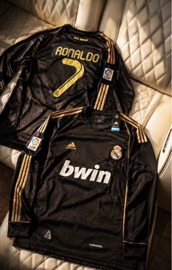 🔥 REAL MADRID RONALDO #7 — BLACK & GOLD 🔥