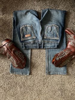 Vintage big star wrangler jeans western boots dress