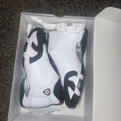 Jordan 14 Black Toes Size 8 $160 Obo