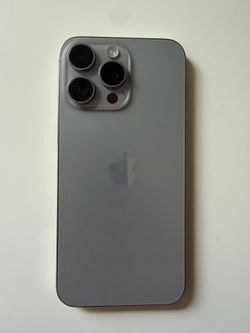 iPhone 15 Pro Max