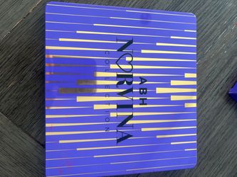 ABH Norvina Collection Eyeshadow Palette
