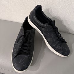 100% Authentic LV Shoes