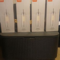 Light Fixtures.      >5"(12,75cm), ^ 63.39"(161cm)