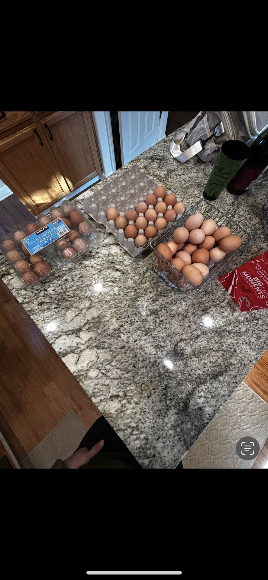 Farm Fresh Eggs Natural Dozen