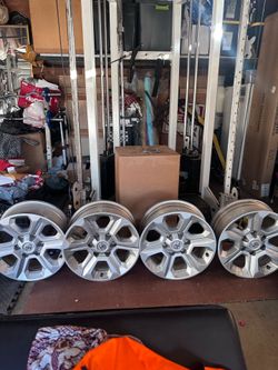2022 Toyota 4Runner SR5 OEM 17” Wheels/Rims - Set of 4