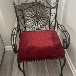 TREMENDOUS CHAIR FOR YOUR HOME FOR INSIDE AND OUT