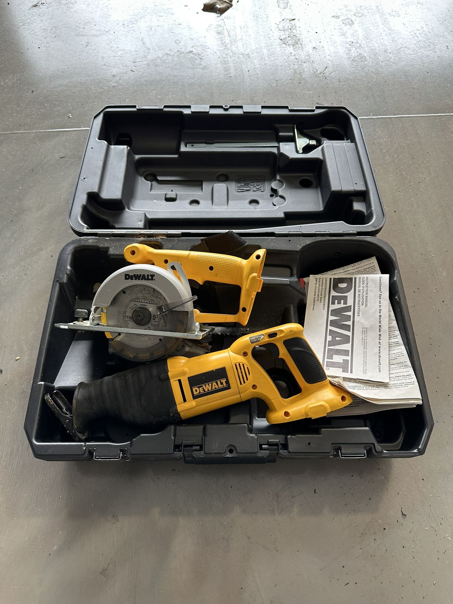 Dewalt Two Tool Set With Case- Circular Saw And Sawz-all