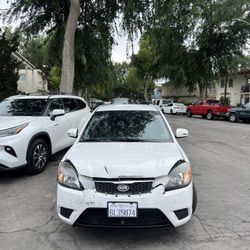 Kia Rio LX 2011 