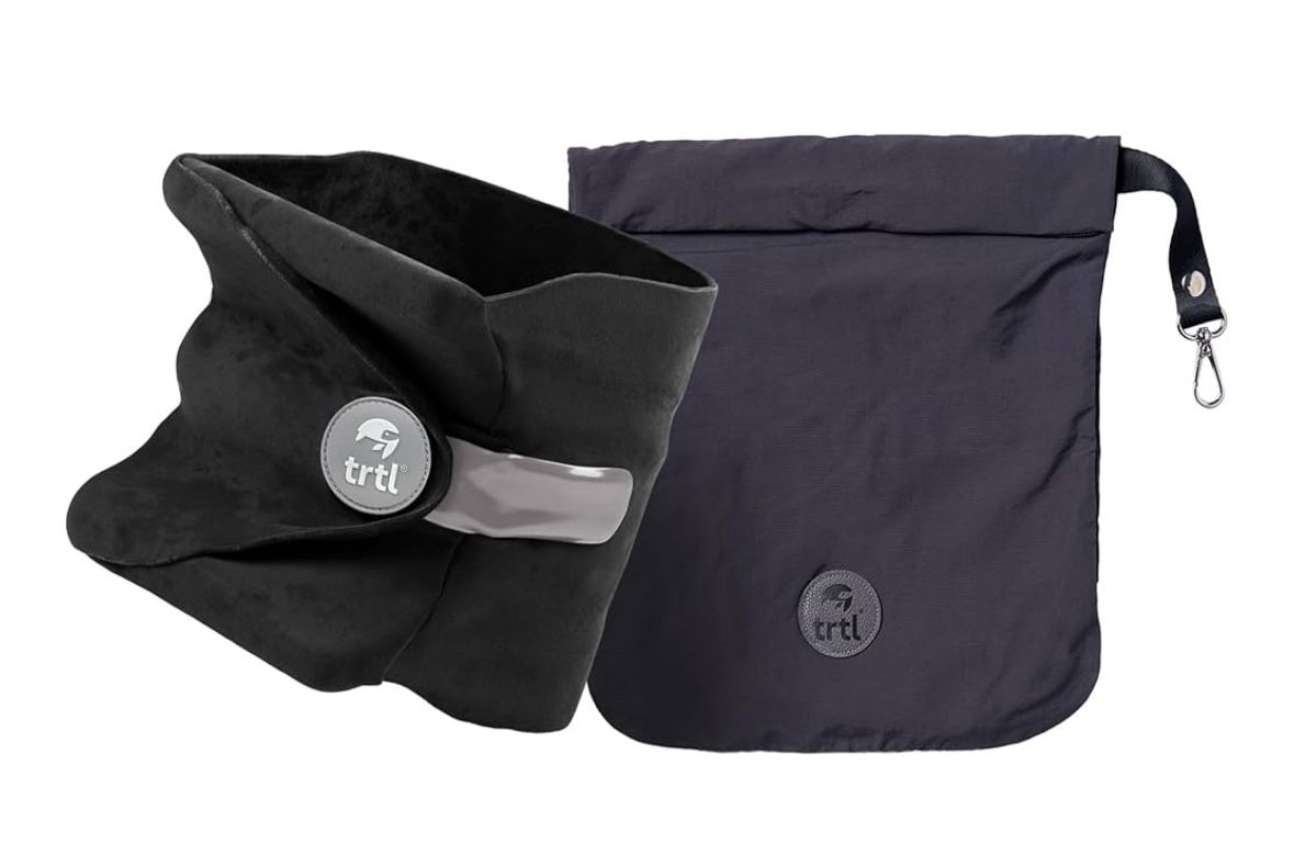 Trtl Travel Pillow - Nearly Brand New