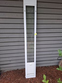 Sliding glass pet door