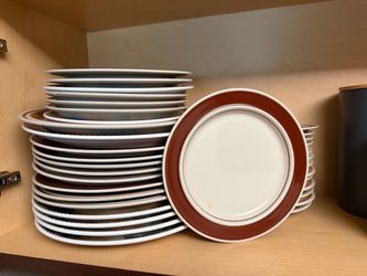 Dinner plates