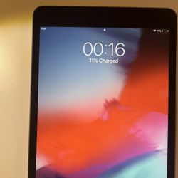 Apple iPad mini 2 - 32GB 7.9" - Space Gray - WiFi - ME277LL/A
