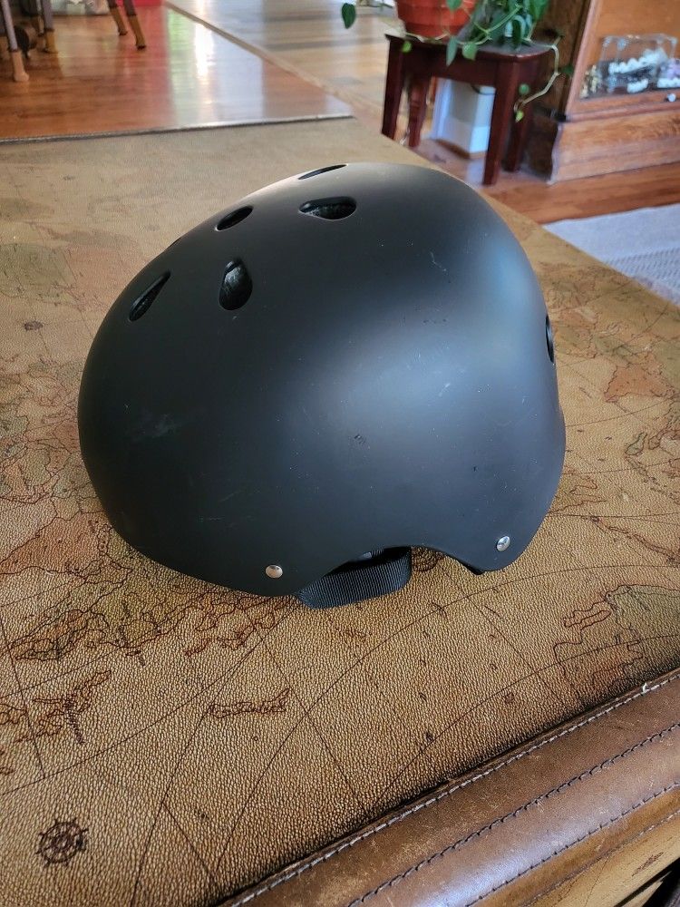 J B M Childs Size M Hockey Helmet