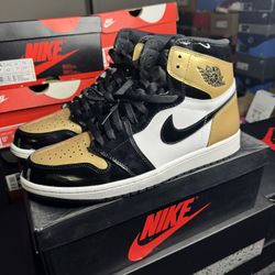 Jordan 1 Gold Toe