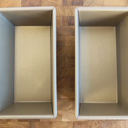 Set of 2 Williams Sonoma Goldtouch Pro Nonstick Loaf Pans, 1.25 lb Each, NWOT, Retail $85 - Unused Condition   