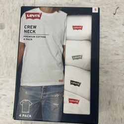 NWT Levi’s Men’s Premium Cotton Tee 4 Pack Size S