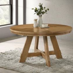~Beautiful Round Modern Farmhouse Dining Table in Oak Finish! 