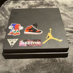 PS4