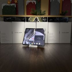 Google Pixel Fold Unlocked 512GB - Black