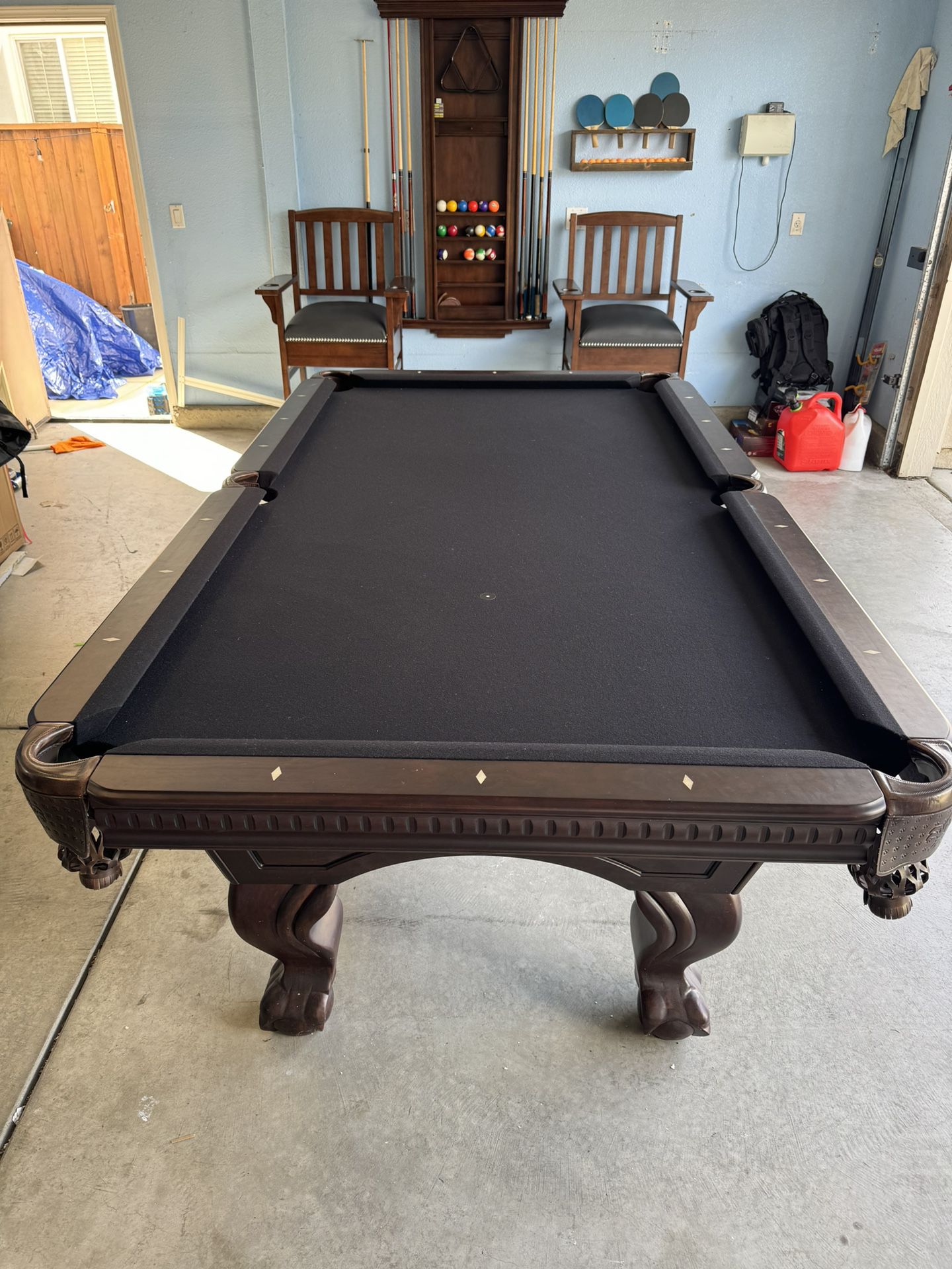 American Heritage Pool Table & Chairs