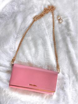 Authentic Authentic Prada Saffiano Line Gold Logo Wallet On Chain Crossbody Bag