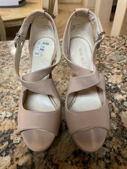 Women shoes