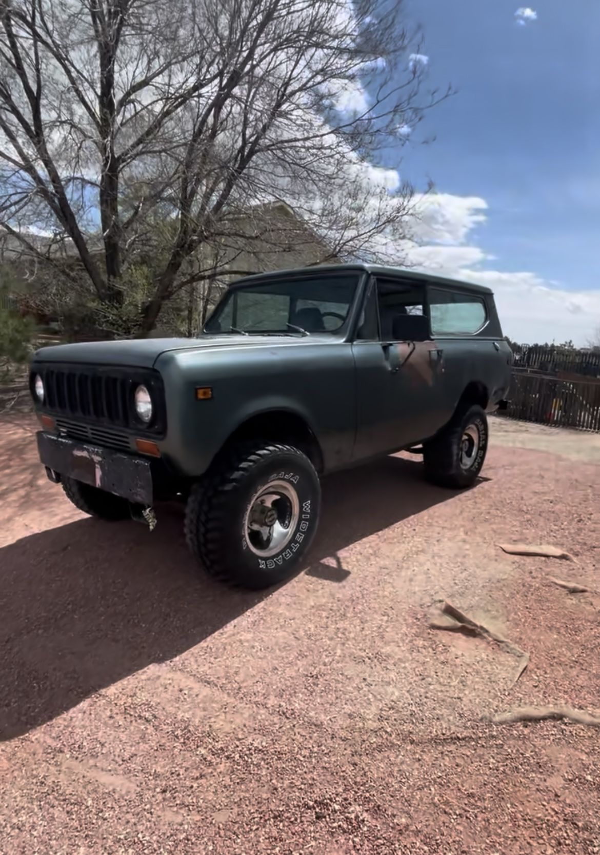 1978 International Scout II Selective Edition Scout Package with Metal Roof, 392E Engine. + Rollbar and sliding Rear Windows
