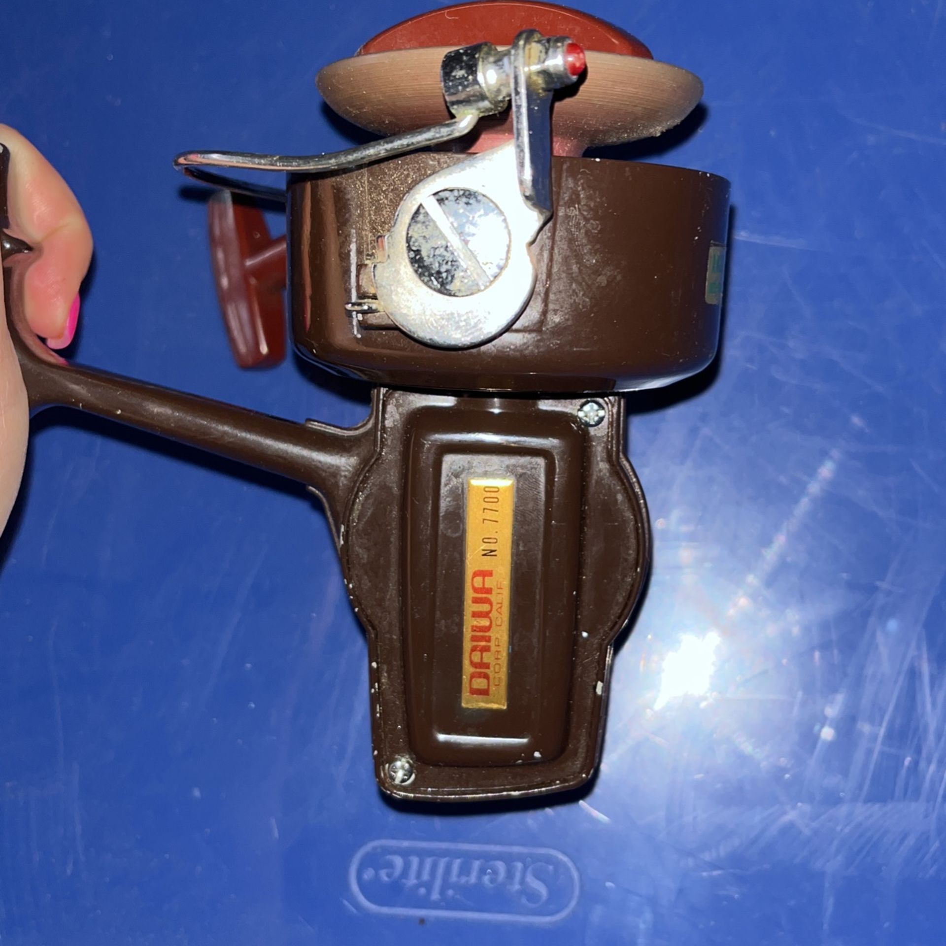 daiwa 7700 reel VINTAGE DAIWA MODEL NUMBER 7700 SPINNING REEL for Sale in Chula Vista, CA