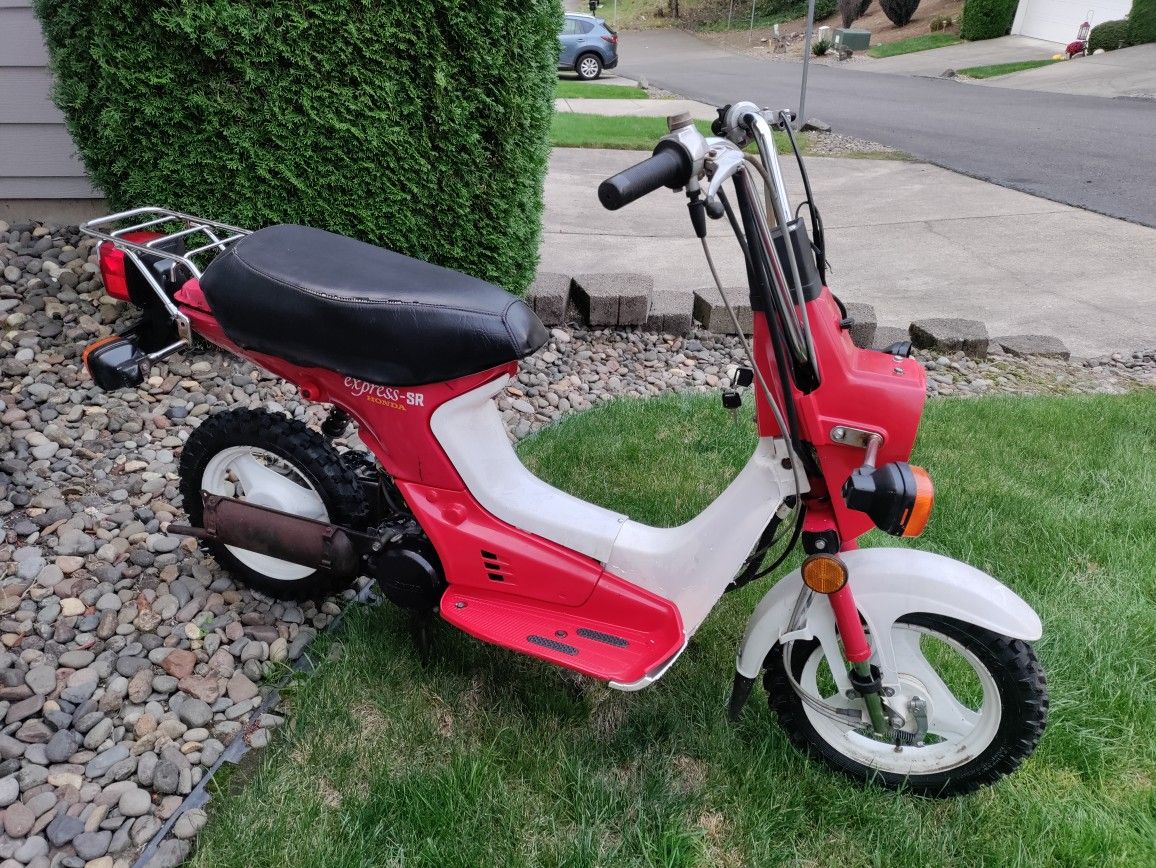 1981 Honda Express Moped