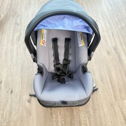 EZ-Lift™ PRO Infant Car Seat