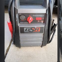 Car battery jumper