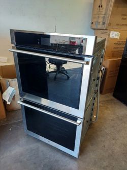 Electrolux 30" Electric Double Oven